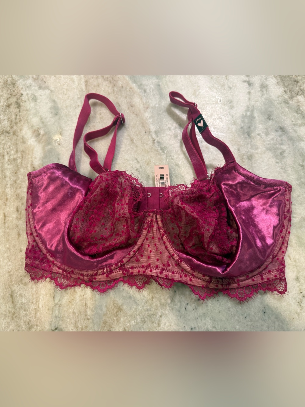 NEW with tags Victoria Secret Push Up Lace & Satin Underwire Bra - 34DD